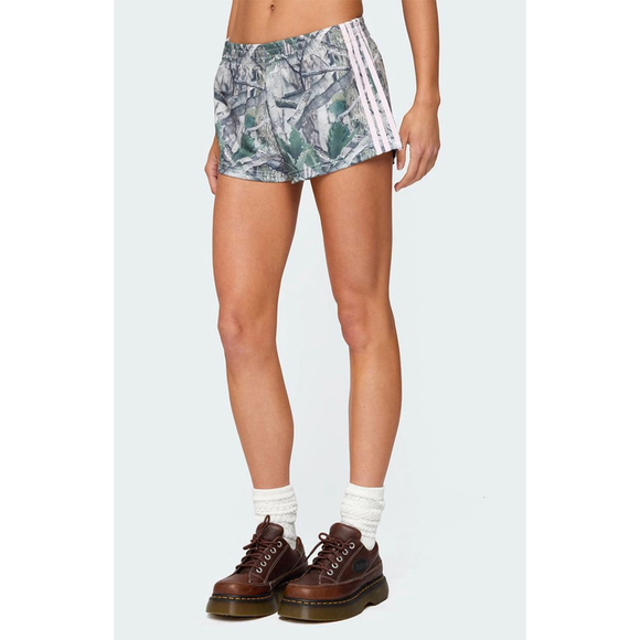 Edikted Nikki Nylon Camo 3- Stripe Shorts - Picture 4 of 11